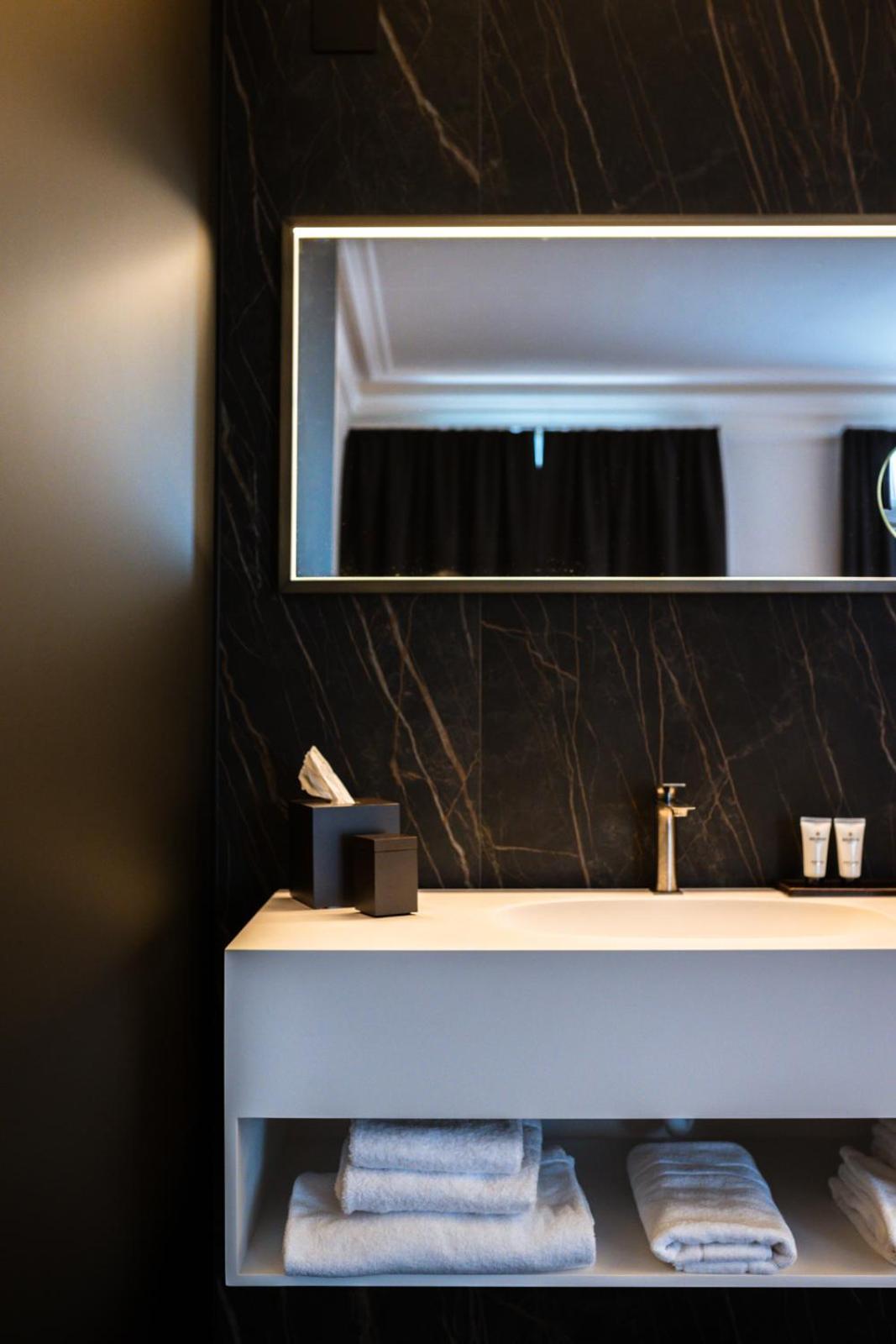 Meta Suites Historic City Living Болзано Екстериор снимка