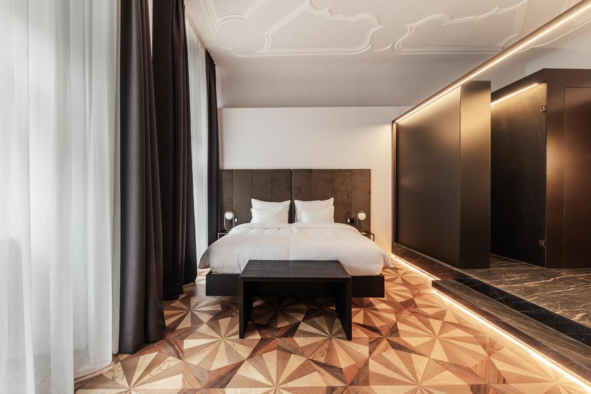 Meta Suites Historic City Living Болзано Екстериор снимка